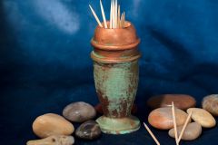 Toothpick-Holder-Metal-Rust